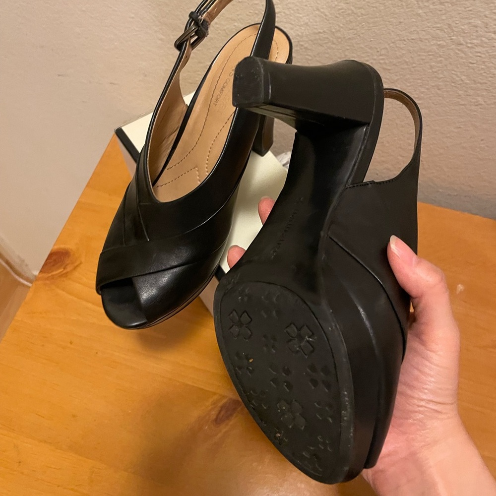 Naturalizer comfy black heels size 6 - Picture 4 of 5